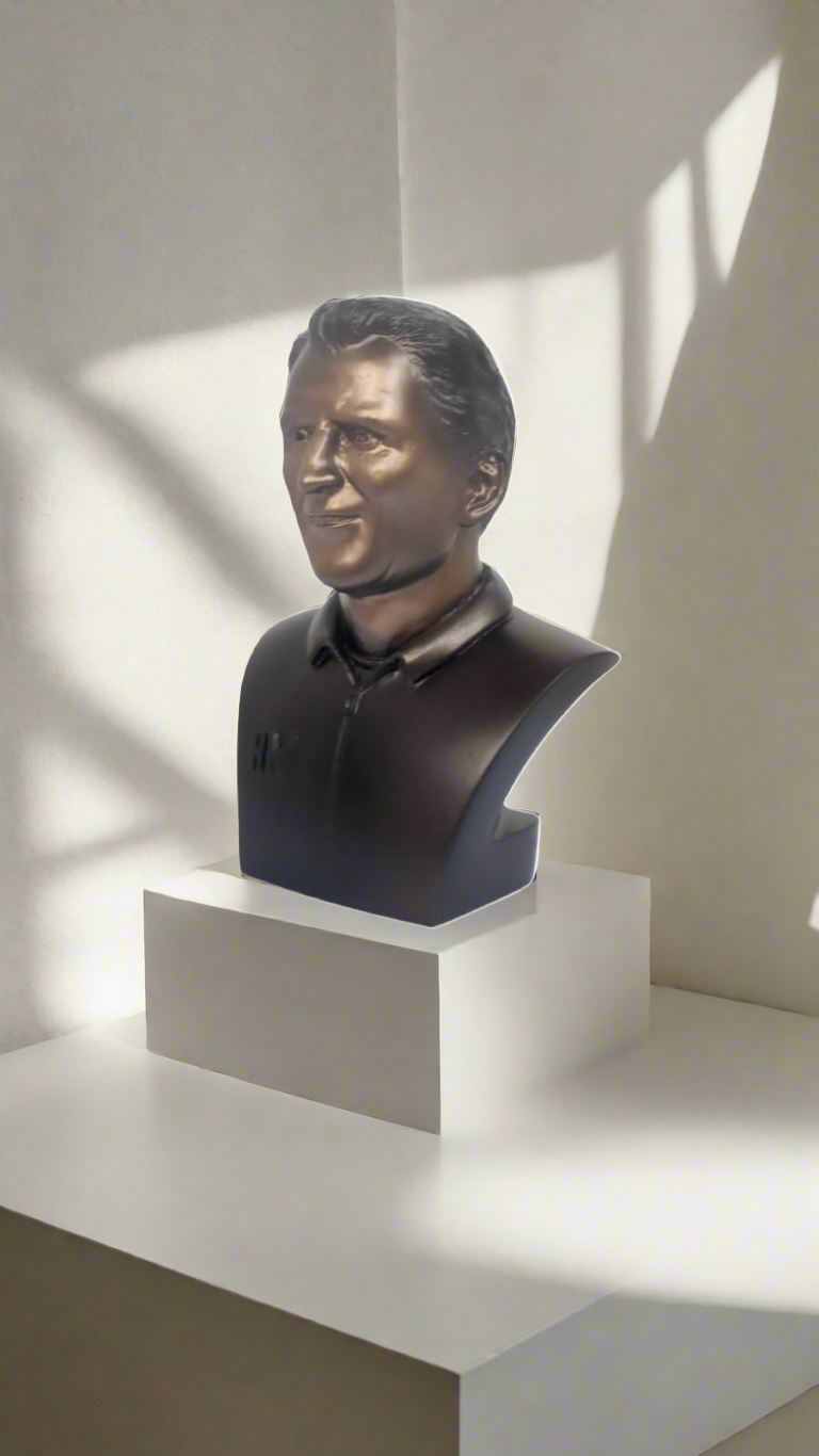 Howard Wilkinson Bust