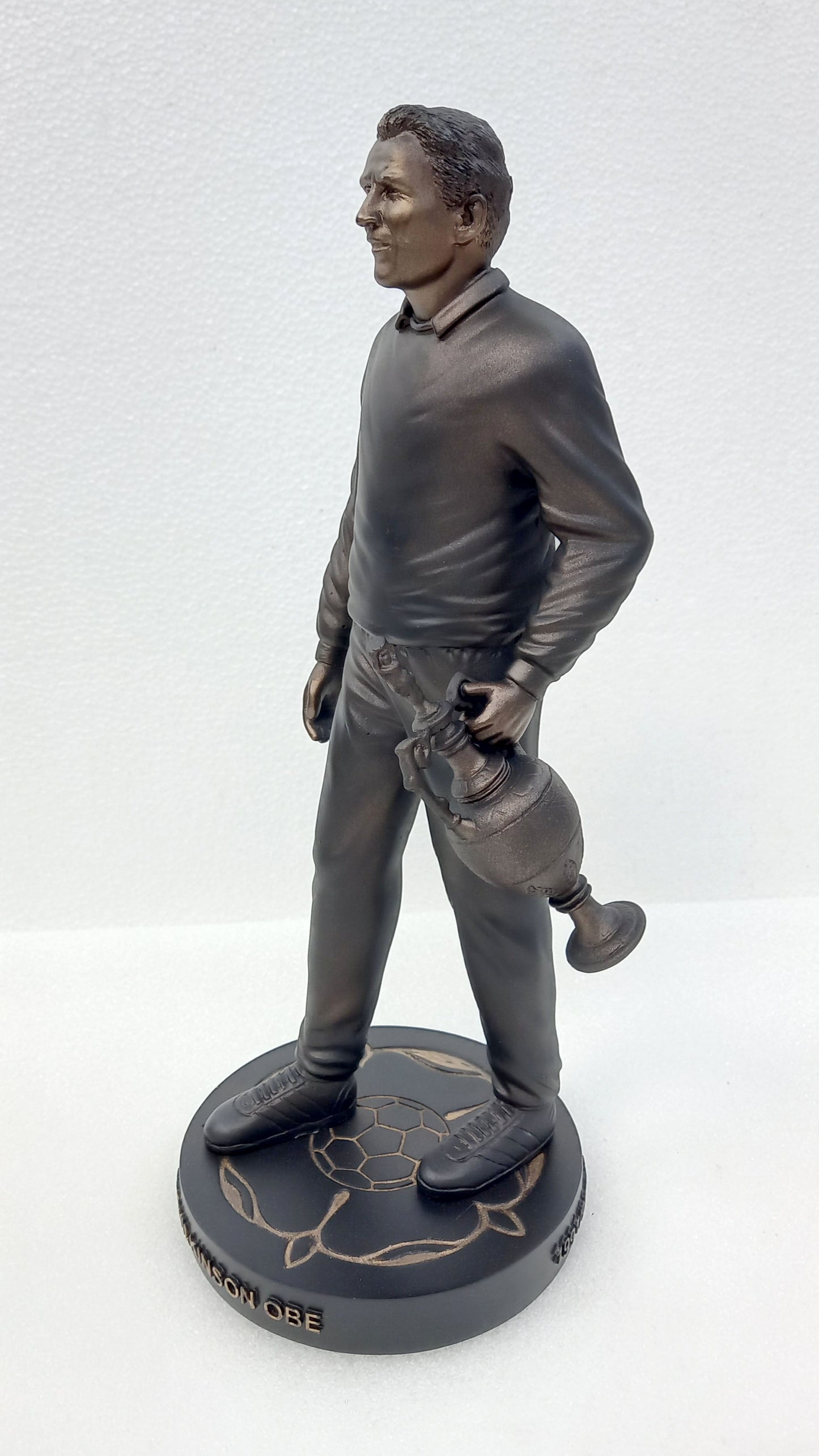 Howard Wilkinson Sculpture