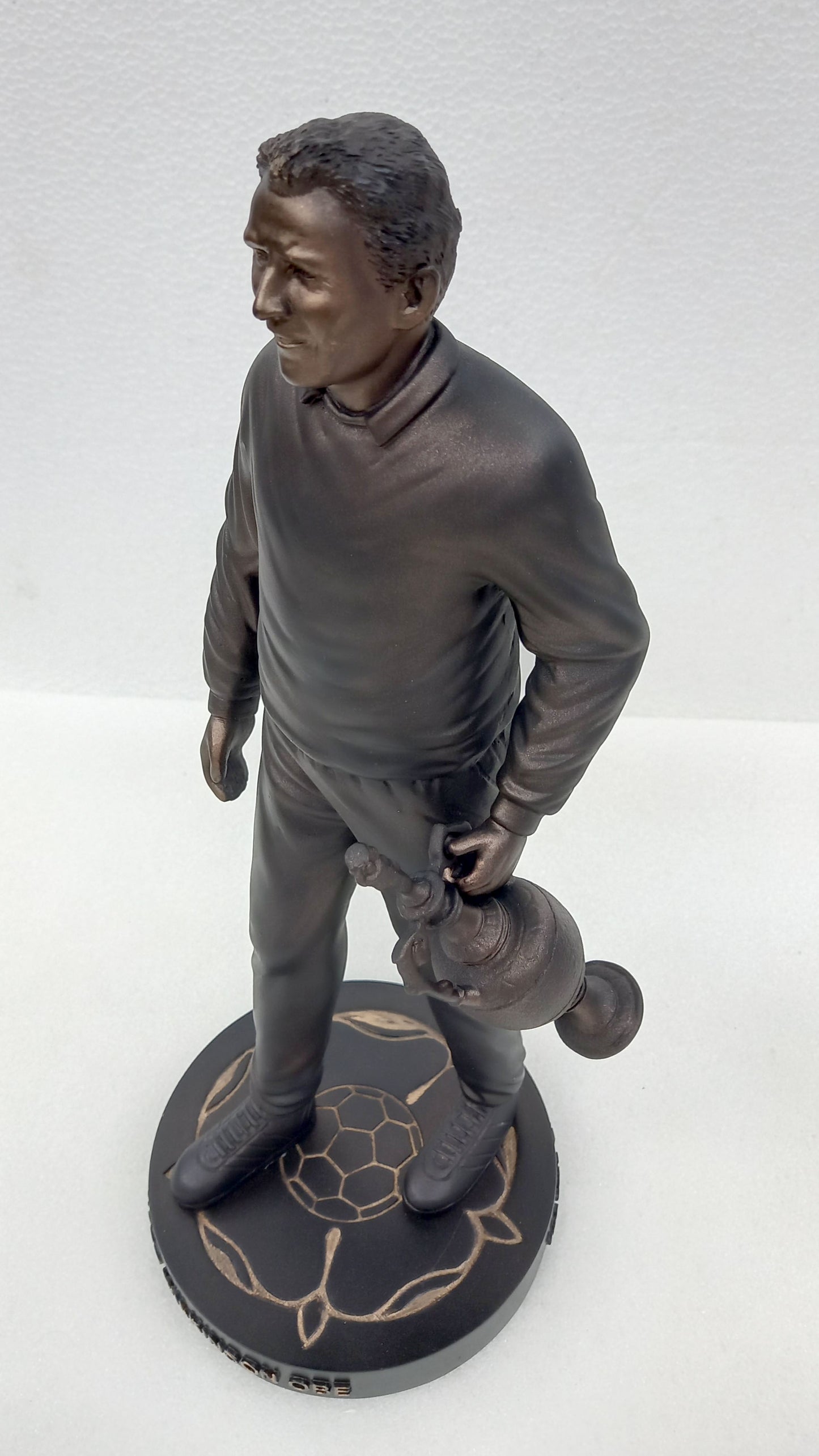Howard Wilkinson Sculpture
