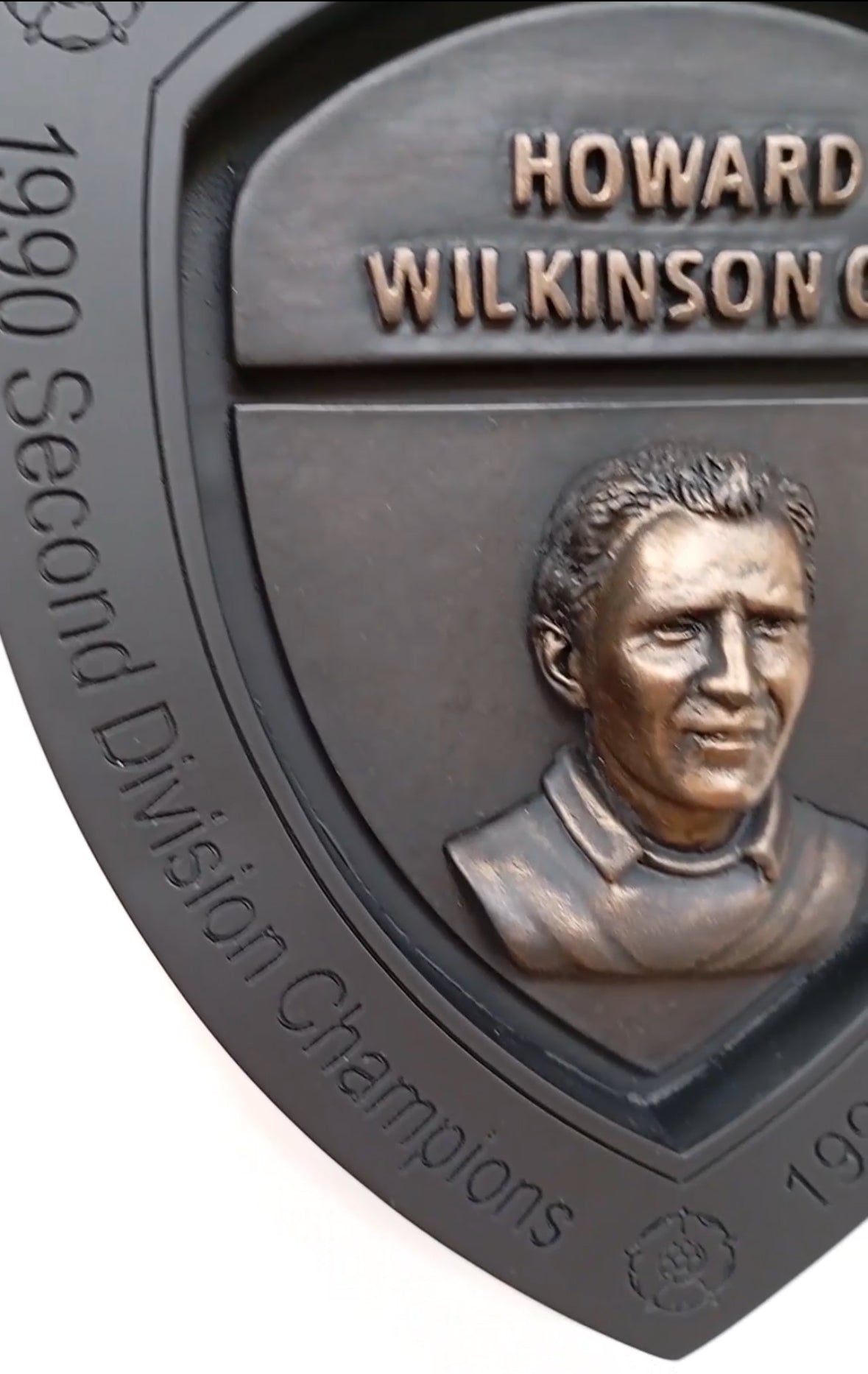 Howard Wilkinson Champions 1990-1992 Sculpture Shield Pre Order