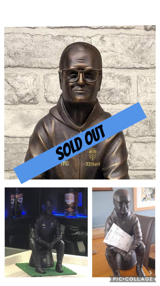 King of the North LUFC Marcelo Bielsa Sculpture